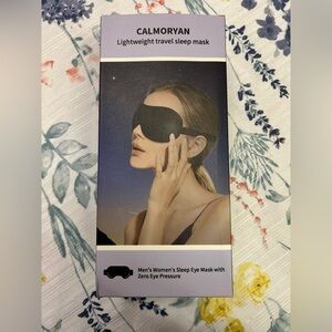 Lightweight Black Sleep Mask for Women